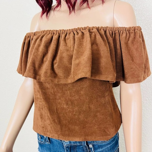 Cupcakes & Cashmere Womens Jennings Top in Butterscotch XSmall Brown Suede-Like - Picture 8 of 10